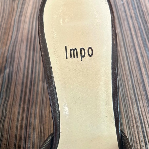 Impo Brown Leather Slides with Alligator Print Strip & Buckle Size 9 - Picture 7 of 7
